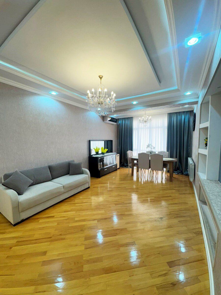 İcarəyə verilir 4 otaqlı yeni tikili 150 m² — Mənzil, Bakı (2)