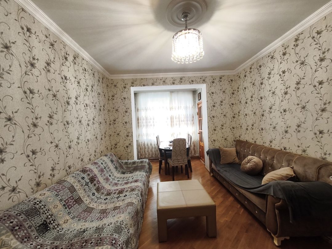 Satılır 2 otaqlı köhnə tikili 65 m² — Mənzil, Bakı (3)