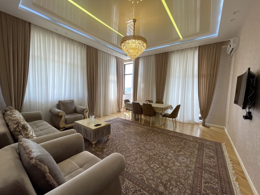 Satılır 3 otaqlı yeni tikili 135 m² — Mənzil, Bakı (8)
