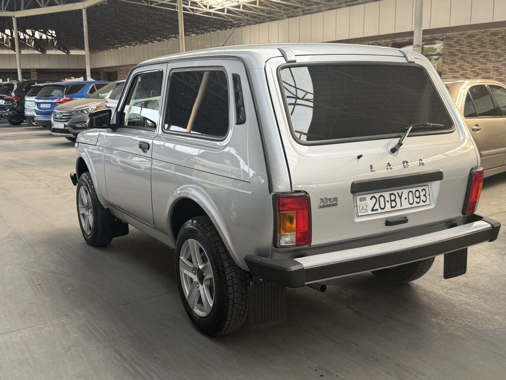 Lada (VAZ) Niva, 1.7 L, 2026 il, 5 200 km — Avtomobillər, Gəncə (8)