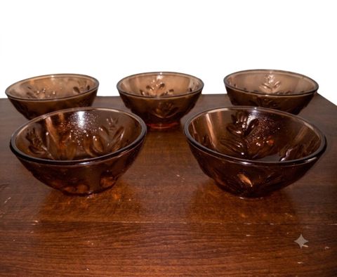 Qəhvəyi şüşə qablar dəsti – 6 ədəd - Material: qalın, şəffaf qəhvəyi — Salyan
