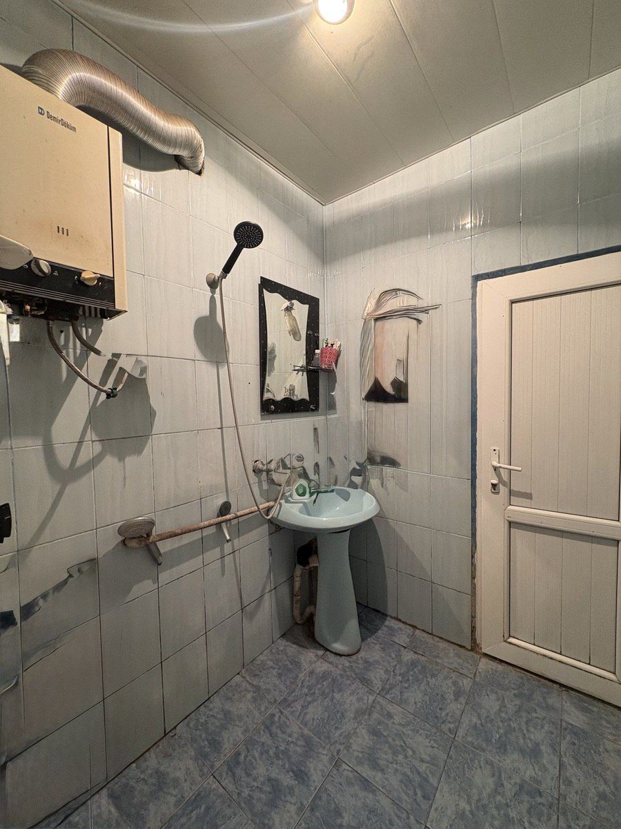 İcarəyə verilir 2 otaqlı köhnə tikili 50 m² — Mənzil, Bakı (7)