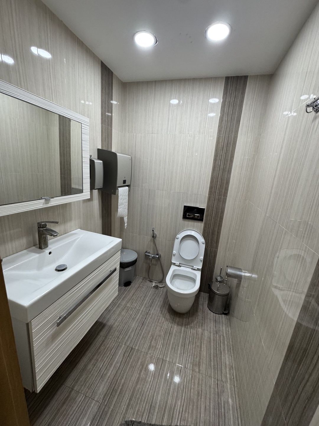 İcarəyə verilir 3 otaqlı ofis 110 m² — Ofis, Bakı (11)