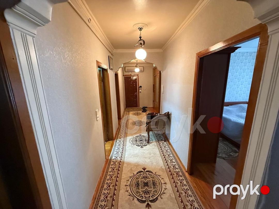 Satılır 5 otaqlı köhnə tikili 110 m² — Mənzil, Bakı (11)