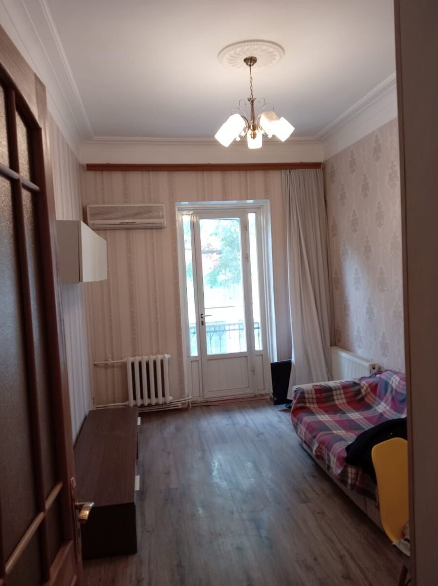 İcarəyə verilir 2 otaqlı köhnə tikili 50 m² — Mənzil, Bakı