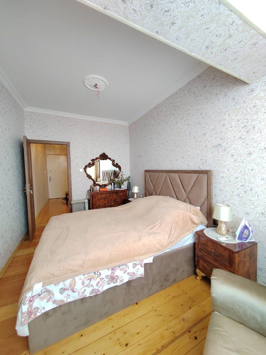 Satılır 2 otaqlı köhnə tikili 50 m² — Mənzil, Bakı (3)