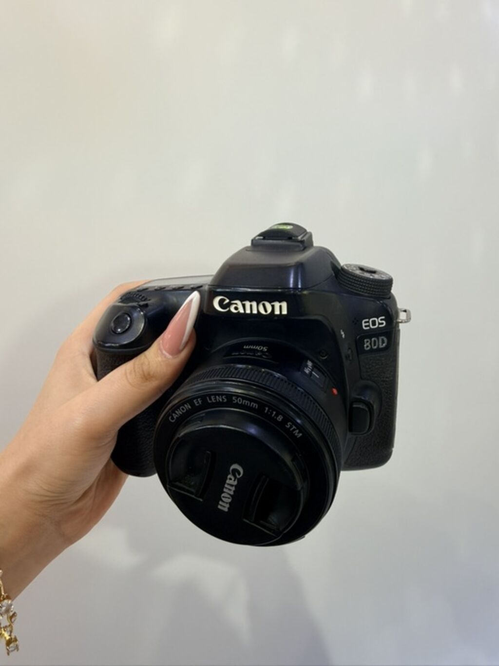Canon EOS 80D Dslr fotoaparat + Canon EF 50mm f/1.8 STM obyektiv — Elektronika, Bakı (4)