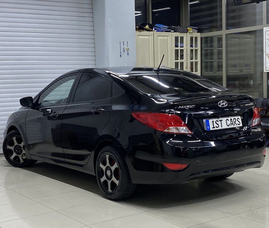 Hyundai Accent, 1.6 L, 2015 il, 138 000 km — Avtomobillər, Sumqayıt (12)