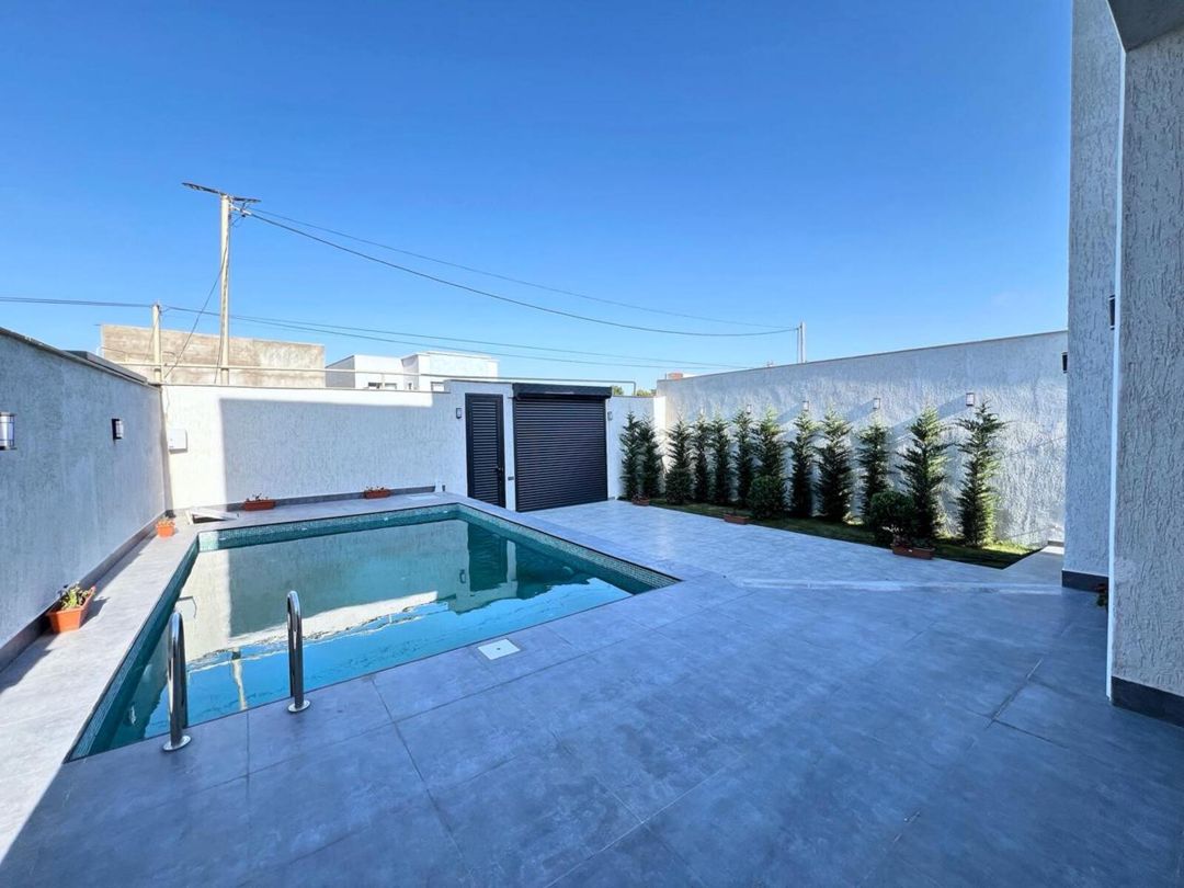 Satılır 5 otaqlı həyət evi/bağ evi 220 m² — Ev, villa, Bakı (5)