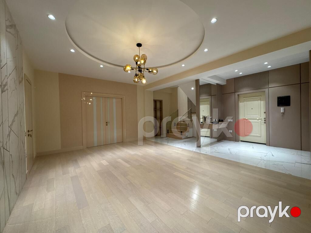 Satılır 6 otaqlı yeni tikili 360 m² — Mənzil, Bakı (9)