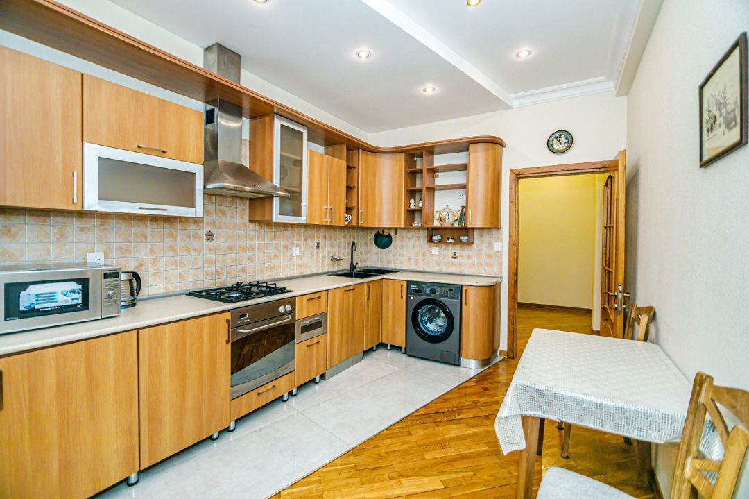 İcarəyə verilir 3 otaqlı yeni tikili 150 m² — Mənzil, Bakı (10)