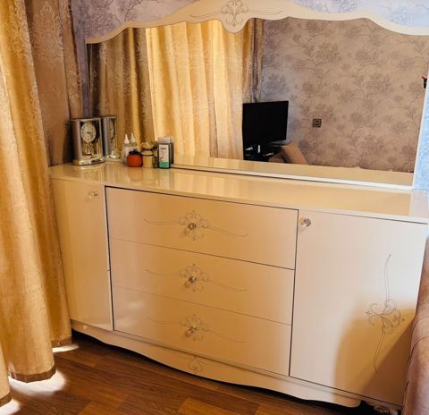 Guzgulu kamod 90 azn satilir‼ unvan kohne gunesli kod0320 sekine