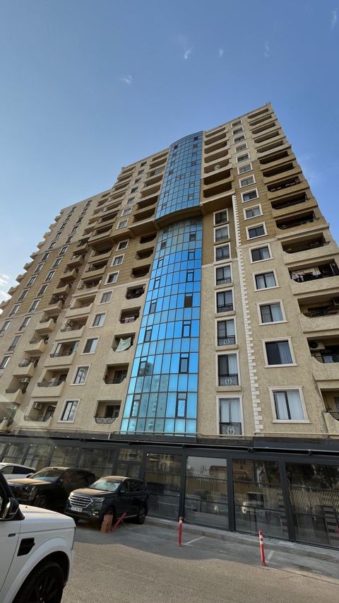 Satılır 3 otaqlı yeni tikili 81 m² — Bakı