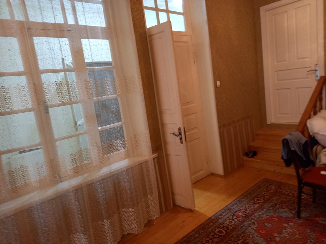 Satılır 6 otaqlı həyət evi/bağ evi 200 m² — Ev, villa, Bakı (9)