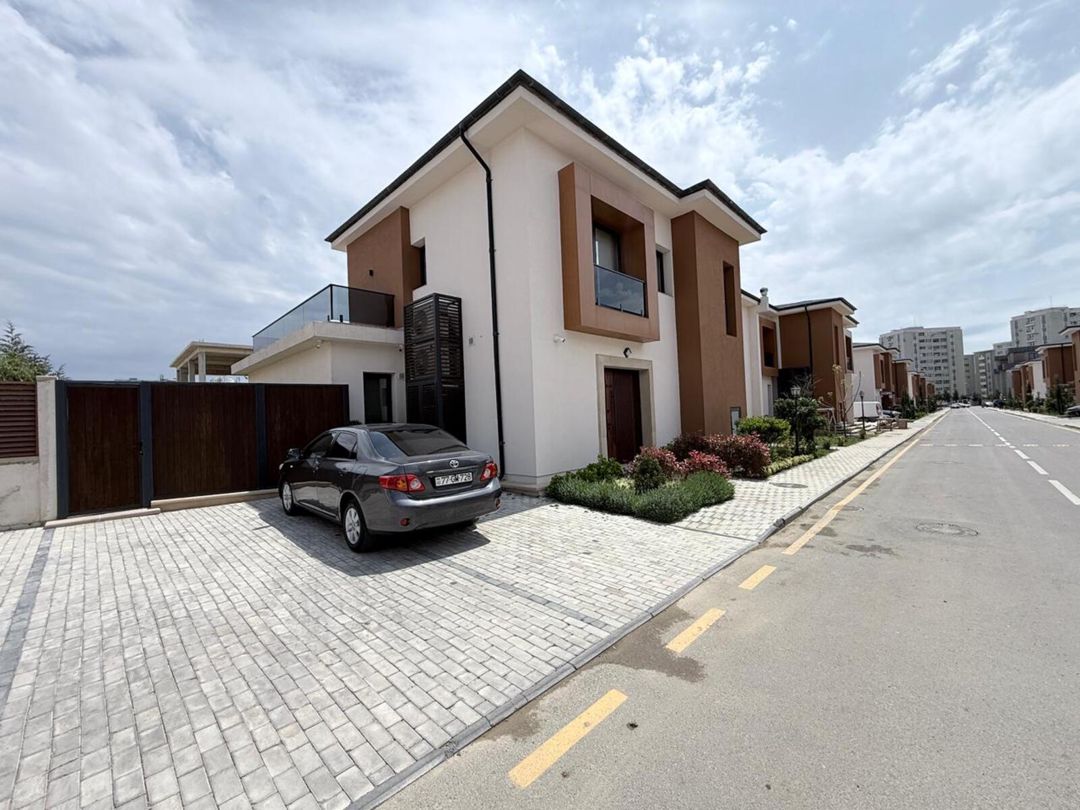 Satılır 5 otaqlı həyət evi/bağ evi 230 m² — Ev, villa, Bakı (4)