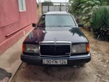 Mercedes 200 E, 2.0 L, 1992 il, 407 955 km — Авто