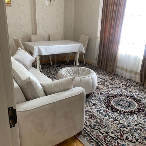 İcarəyə verilir 2 otaqlı yeni tikili 70 m² — Bakı