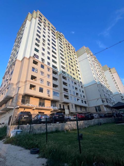 Satılır 1 otaqlı yeni tikili 63.5 m² — Bakı