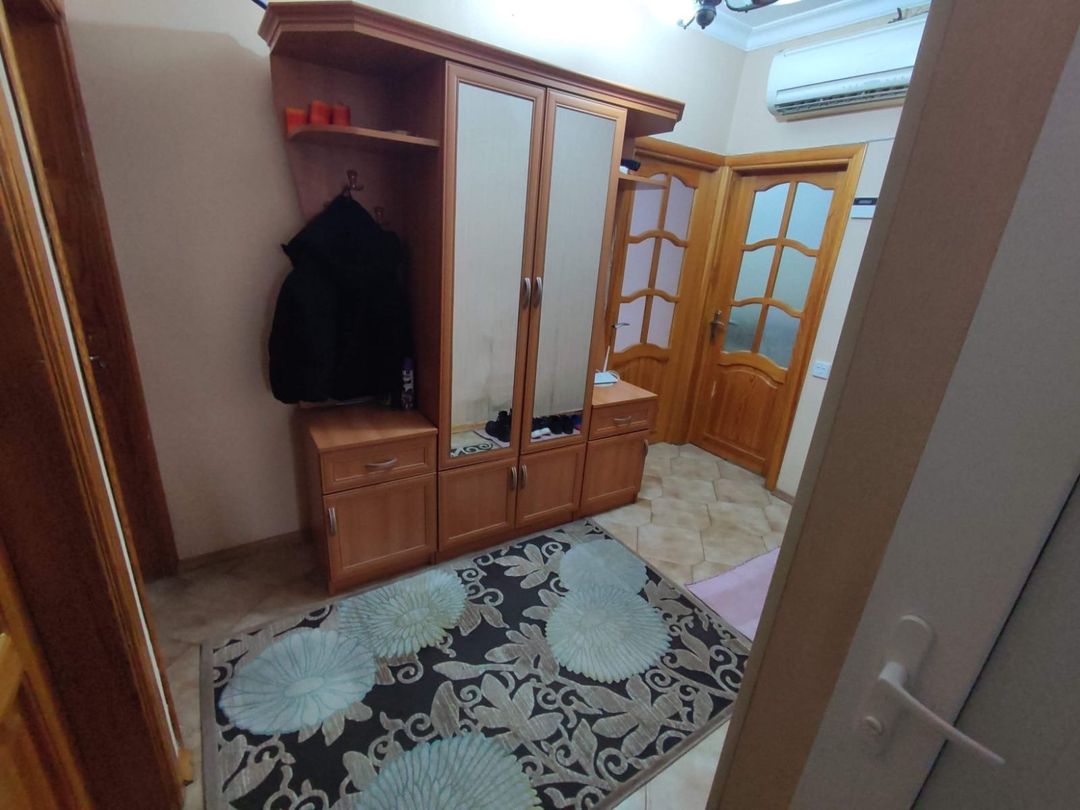Satılır 4 otaqlı köhnə tikili 110 m² — Mənzil, Bakı (3)