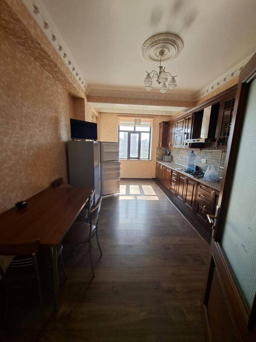 İcarəyə verilir 3 otaqlı yeni tikili 140 m² — Mənzil, Bakı (5)