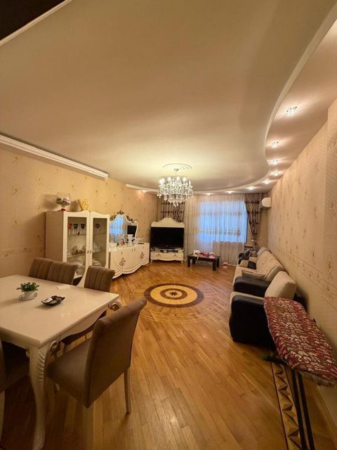 Satılır 3 otaqlı yeni tikili 115 m² — Bakı