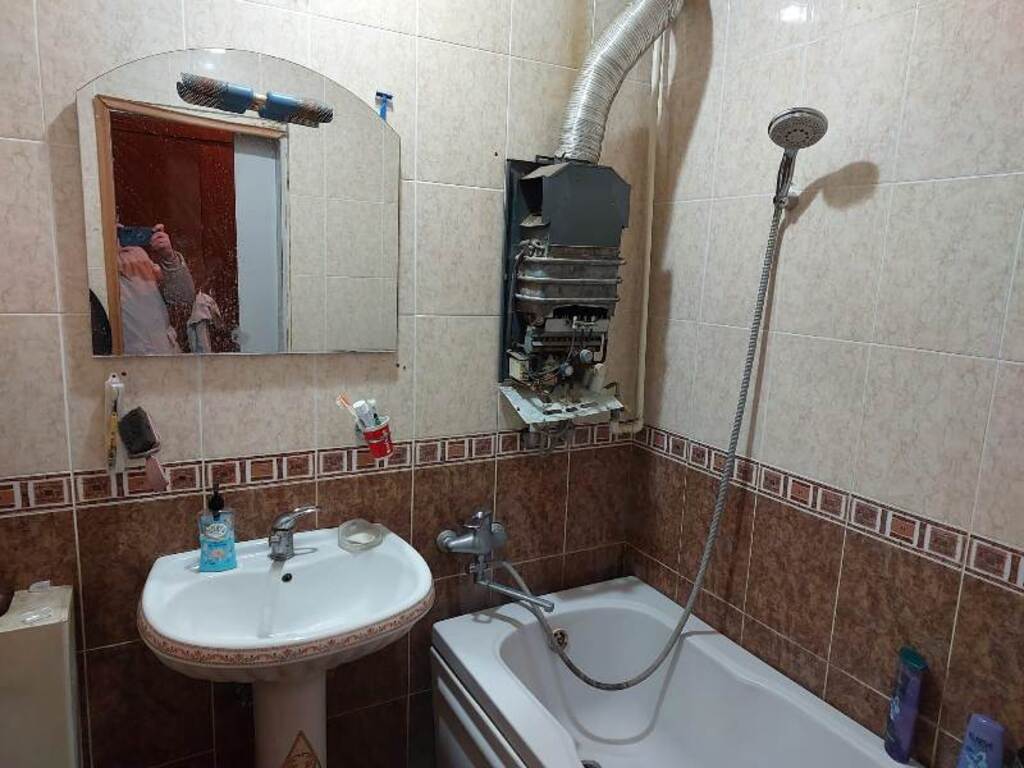 Satılır 4 otaqlı köhnə tikili 110 m² — Mənzil, Bakı (8)