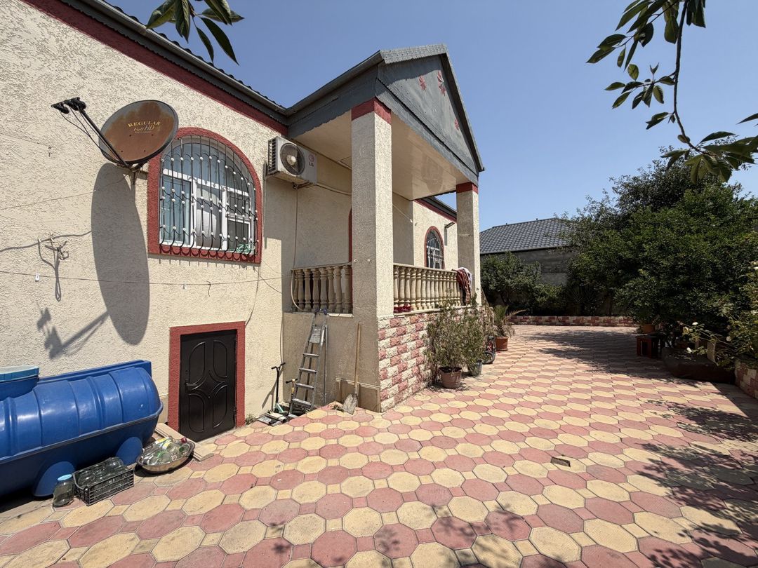 Satılır 4 otaqlı həyət evi/bağ evi 140 m² — Ev, villa, Bakı (3)