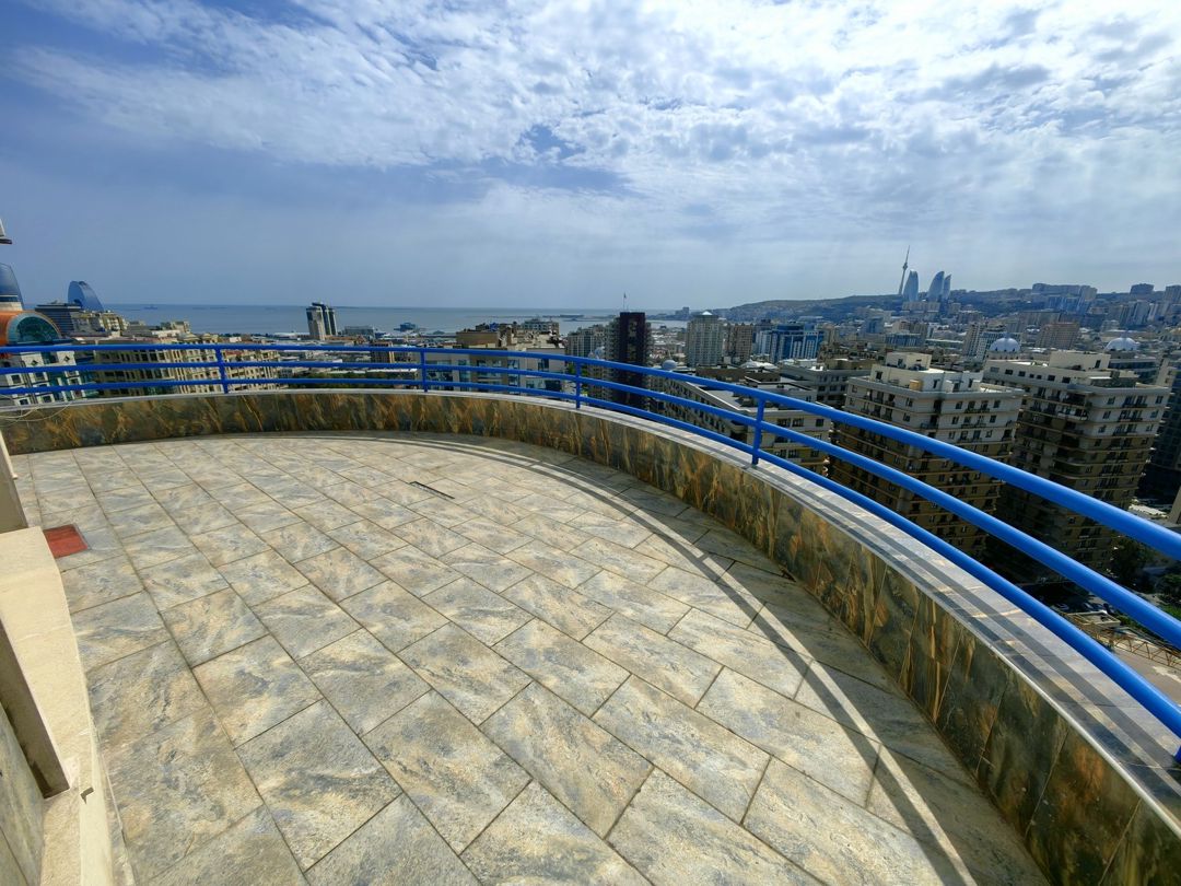 Satılır 4 otaqlı yeni tikili 260 m² — Mənzil, Bakı (10)