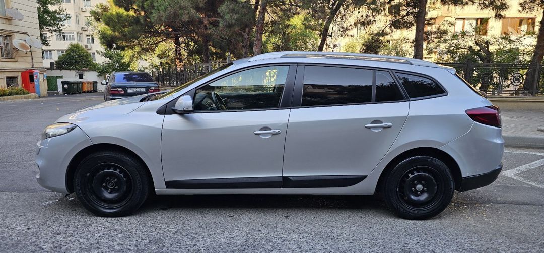 Renault Megane, 2012 il — Avtomobillər, Bakı (5)