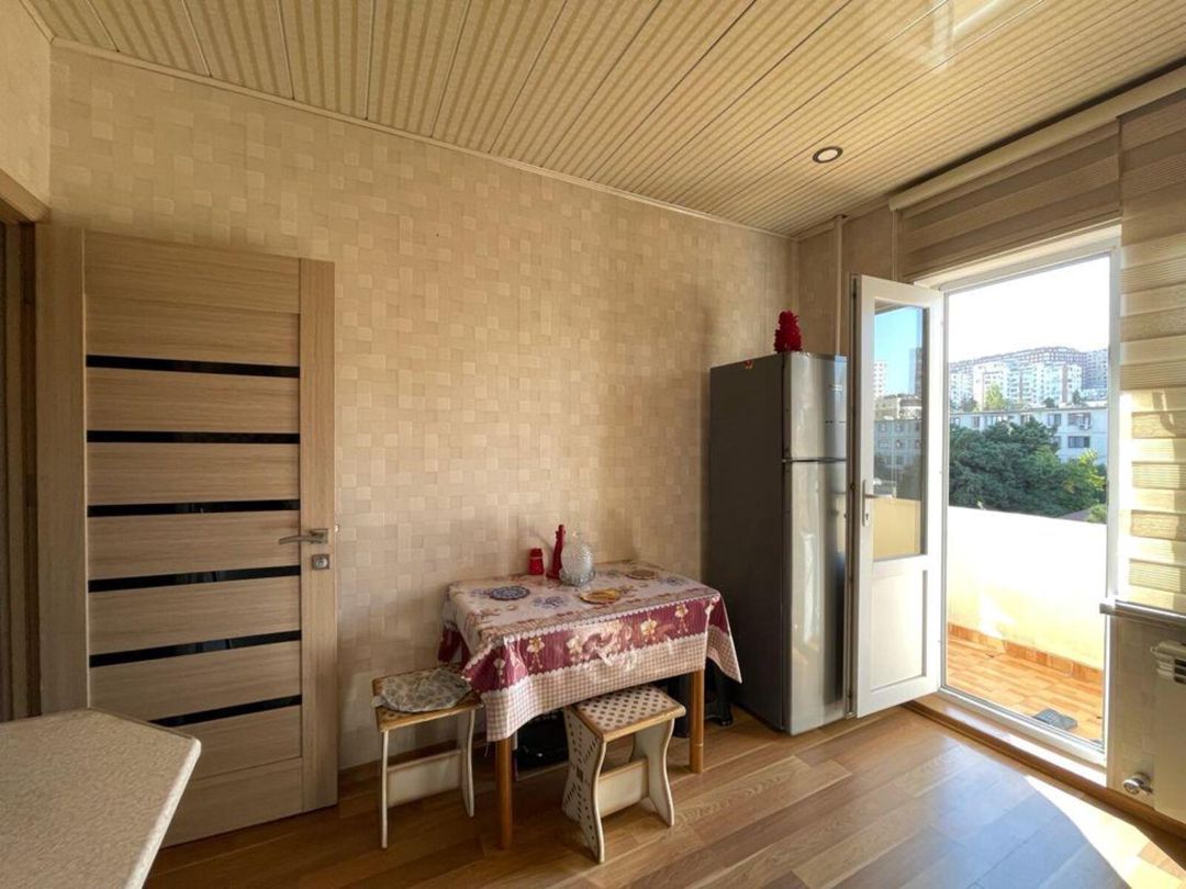 Satılır 2 otaqlı köhnə tikili 58 m² — Mənzil, Bakı (7)
