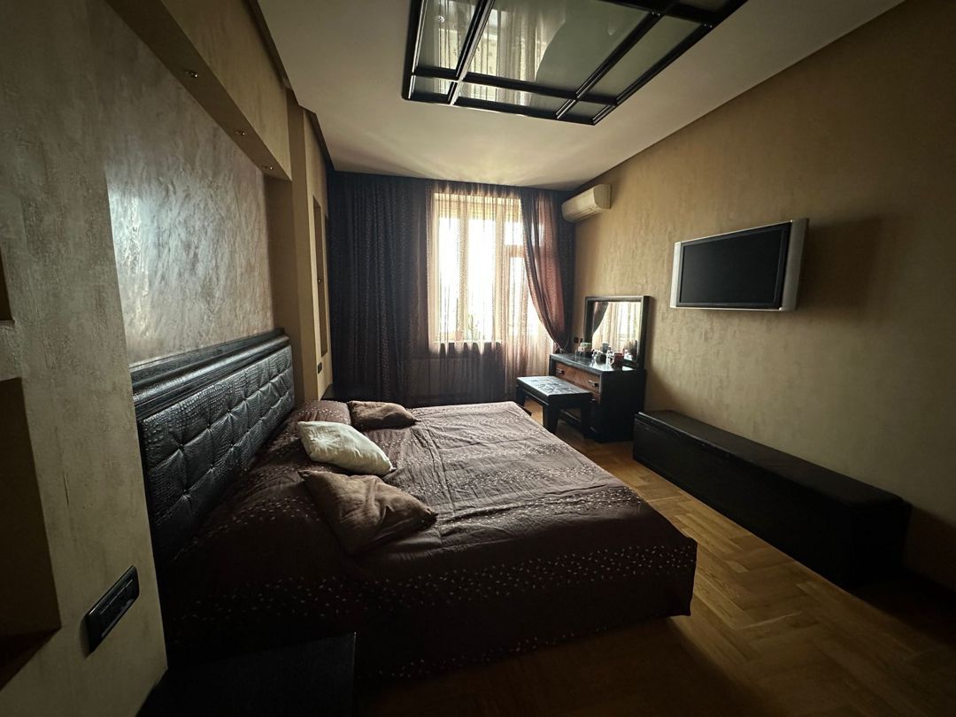 Satılır 3 otaqlı yeni tikili 170 m² — Mənzil, Bakı (6)
