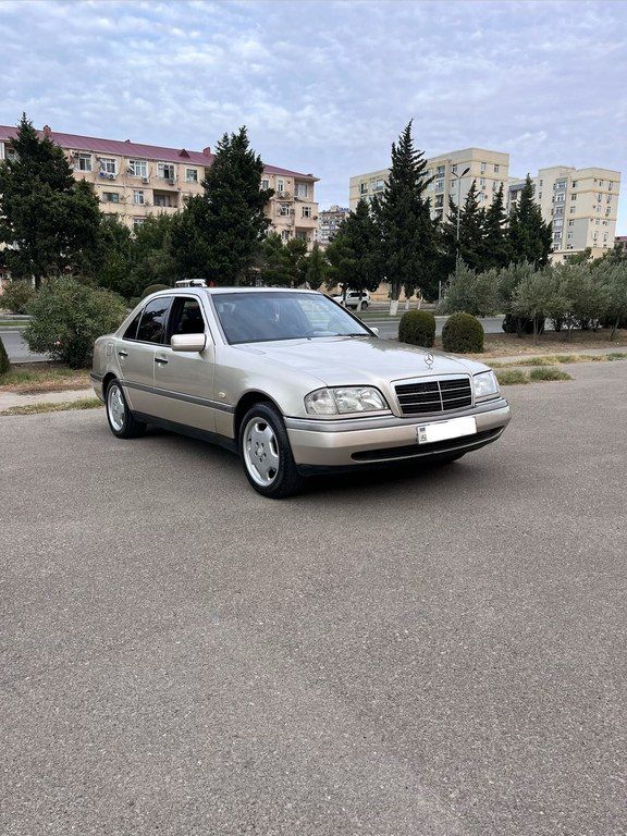 Mercedes C 200, 2.0 L, 1996 il, 310 000 km — Avtomobillər, Sumqayıt (4)