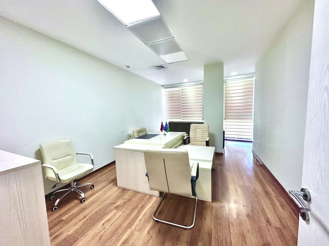 İcarəyə verilir 10 otaqlı ofis 300 m² — Ofis, Bakı (12)