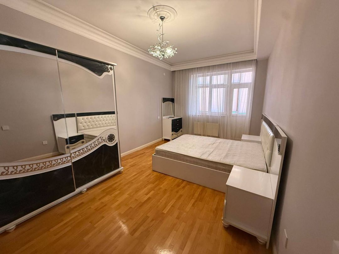 Satılır 4 otaqlı yeni tikili 157 m² — Mənzil, Bakı (2)
