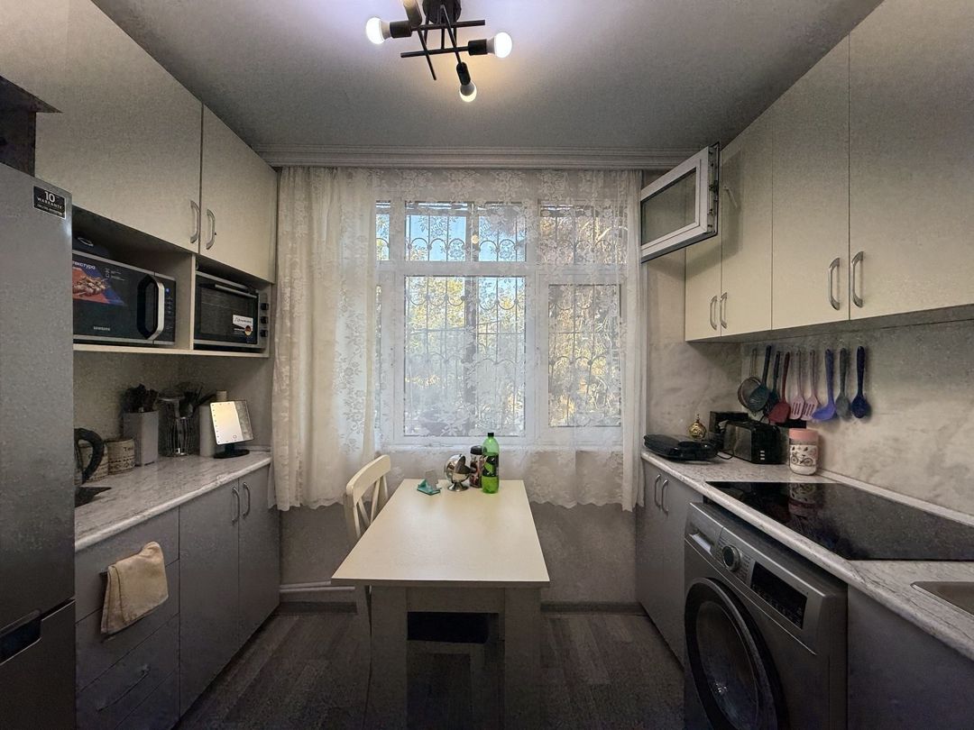 Satılır 2 otaqlı köhnə tikili 40 m² — Mənzil, Bakı (9)