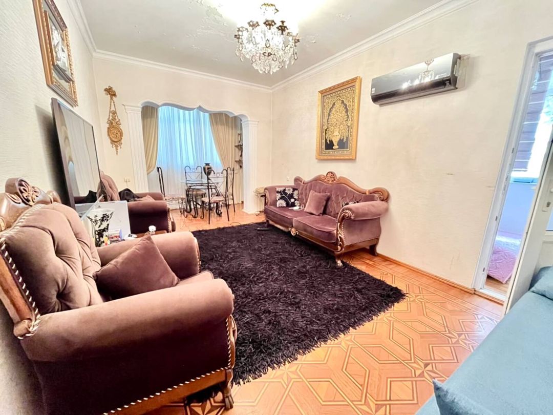 Satılır 2 otaqlı köhnə tikili 60 m² — Mənzil, Bakı