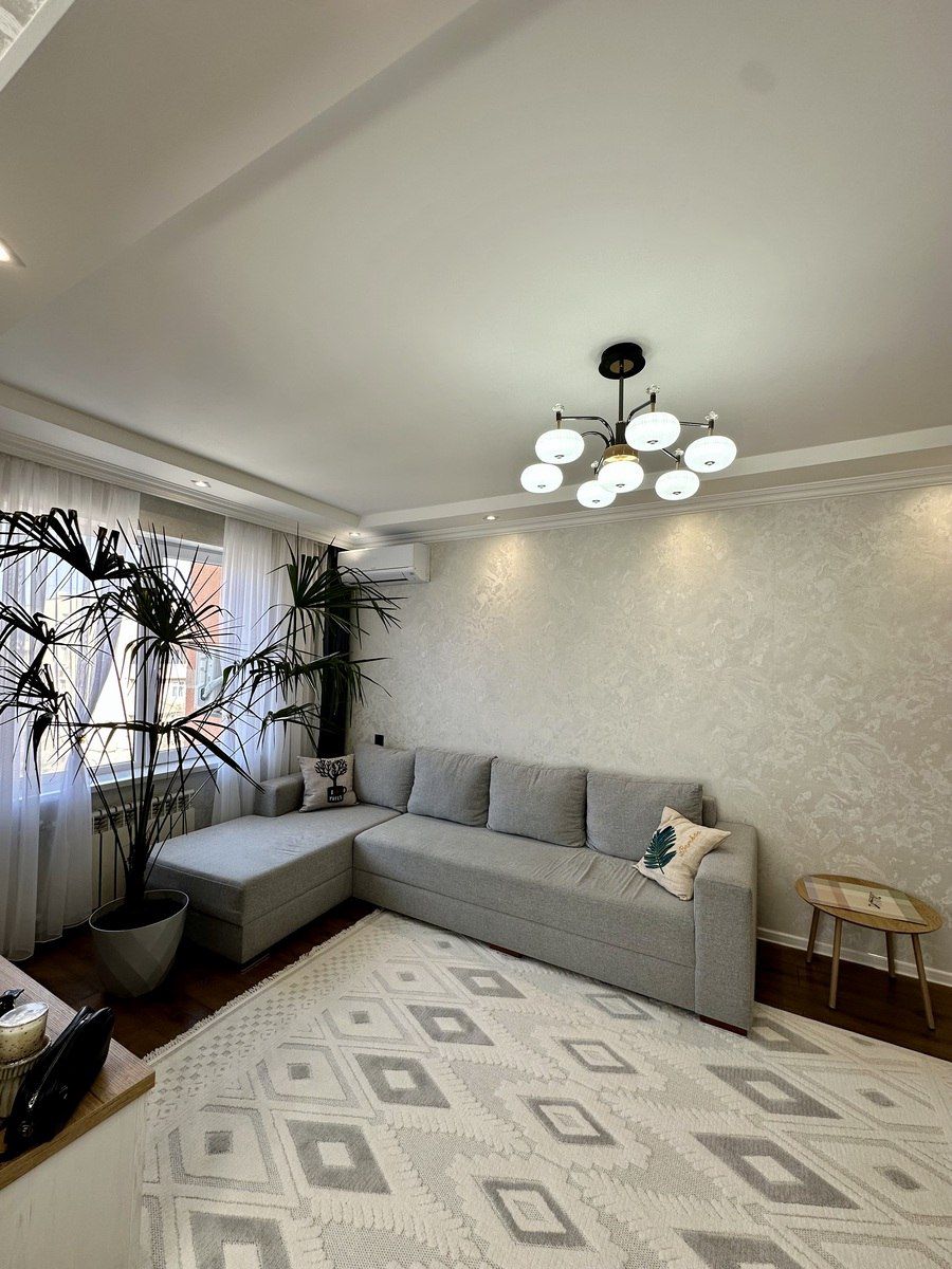 Satılır 2 otaqlı köhnə tikili 61 m² — Mənzil, Bakı (2)