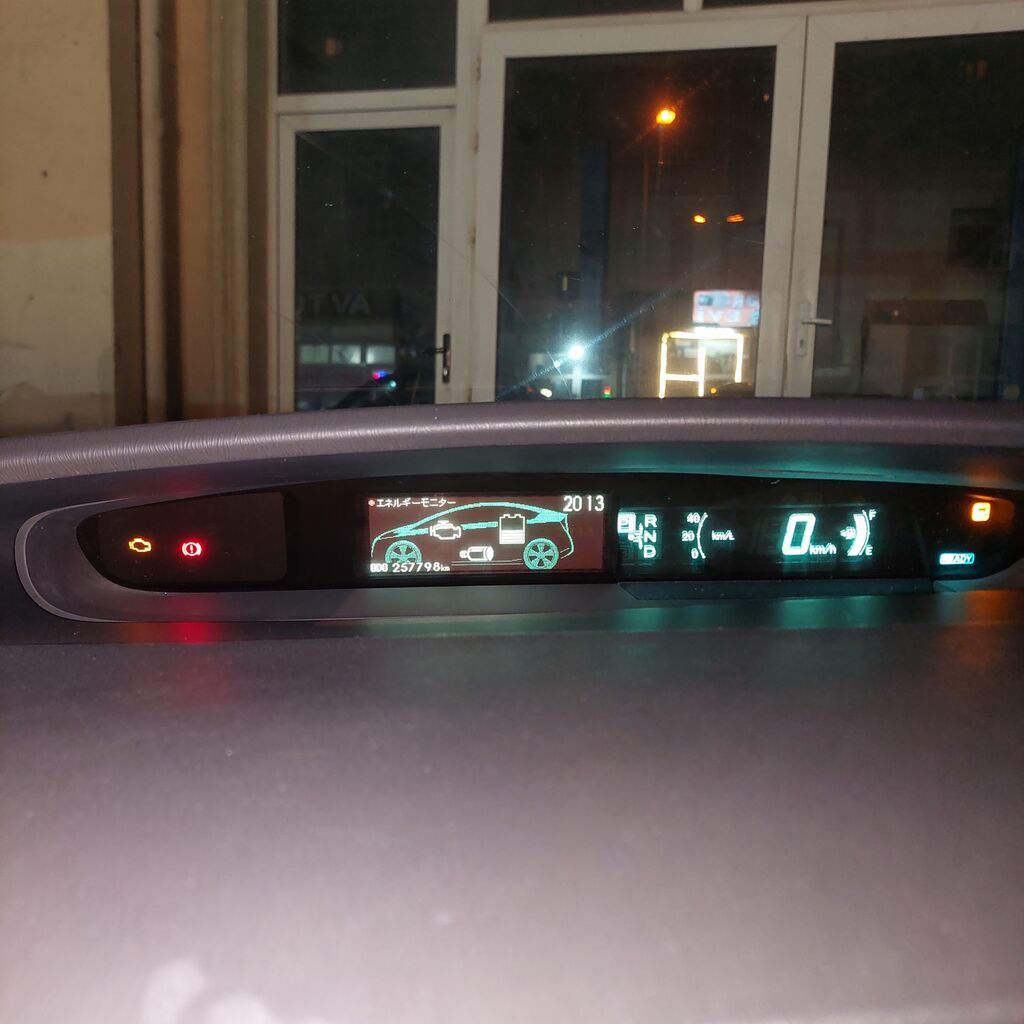 Toyota Prius hibrid paneli və cihazlar bloku prabek 257798 km — Ehtiyat hissələri, Bakı (2)