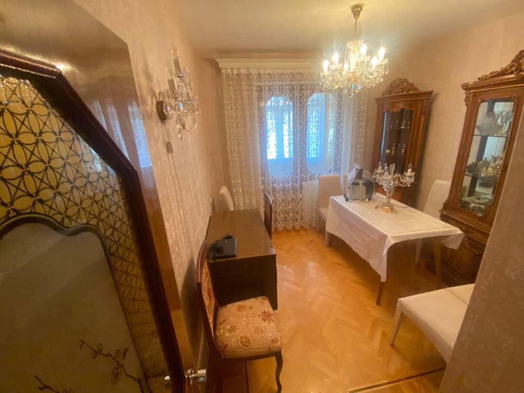 Satılır 4 otaqlı köhnə tikili 110 m² — Mənzil, Bakı (10)