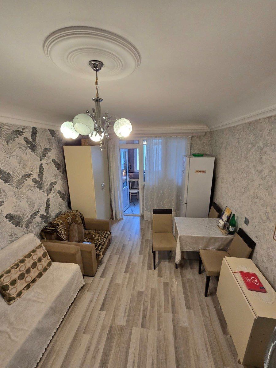 Satılır 2 otaqlı köhnə tikili 40 m² — Mənzil, Bakı (2)