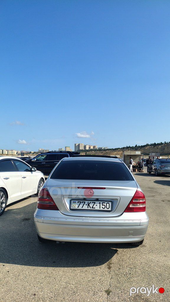Mercedes C 180, 2.0 L, 2001 il, 365 000 km — Avtomobillər, Bakı (2)