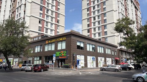 Satılır obyekt 202 m² — Bakı
