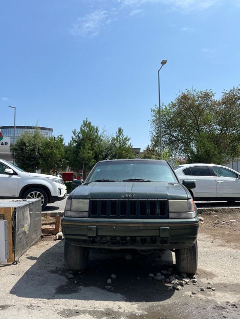Jeep Grand Cherokee (ZJ) 4x4, tünd yaşıl rəngdə SUV - Kuzov: 5 — Sumqayıt