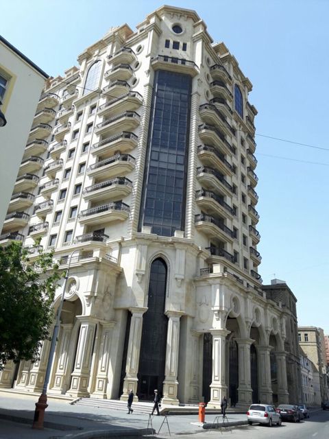 İcarəyə verilir 3 otaqlı yeni tikili 110 m² — Bakı