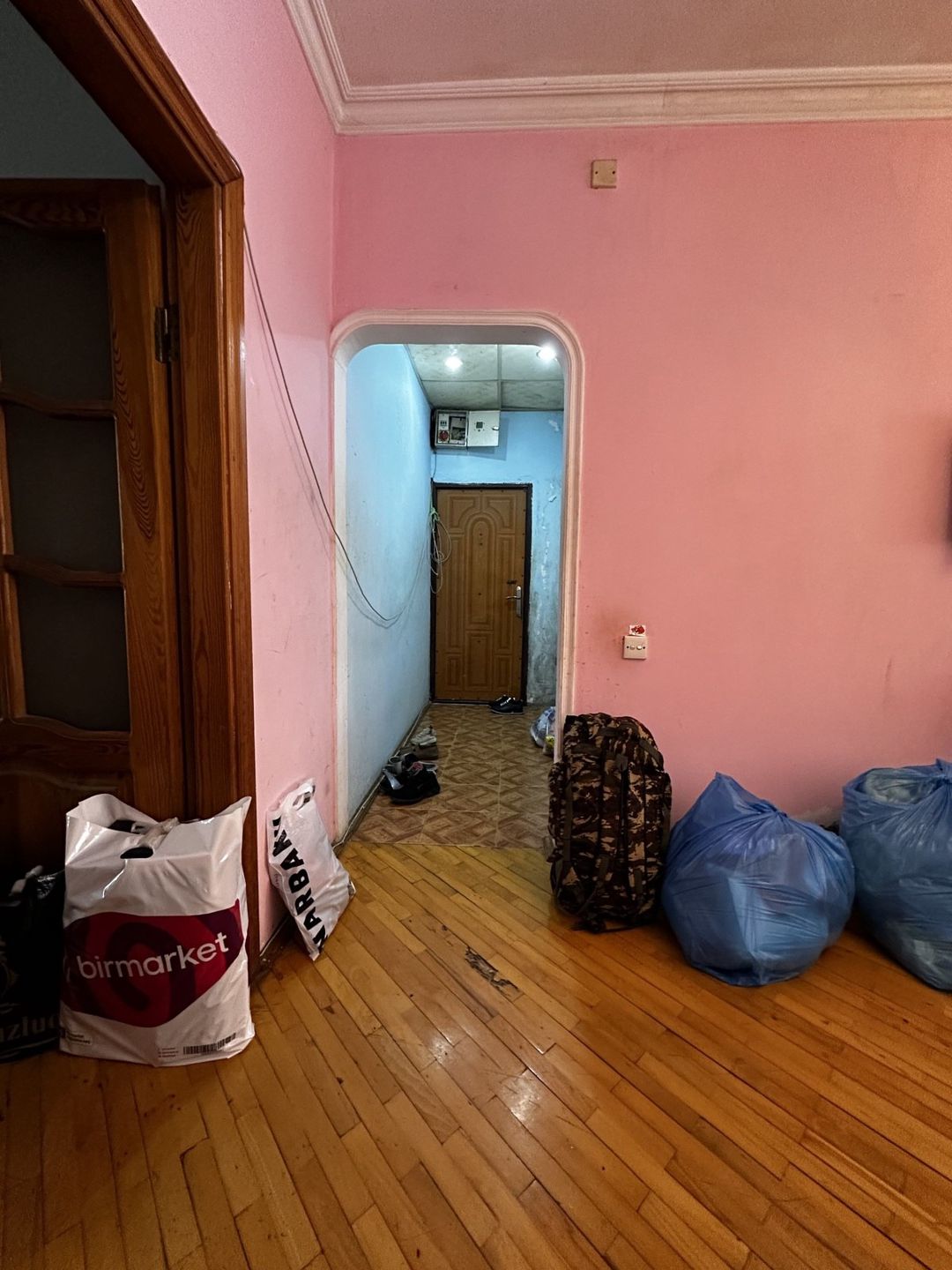 İcarəyə verilir 2 otaqlı köhnə tikili 68 m² — Mənzil, Bakı (2)
