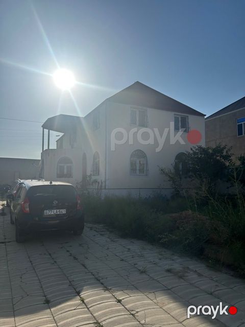 Satılır 5 otaqlı həyət evi/bağ evi 210 m²