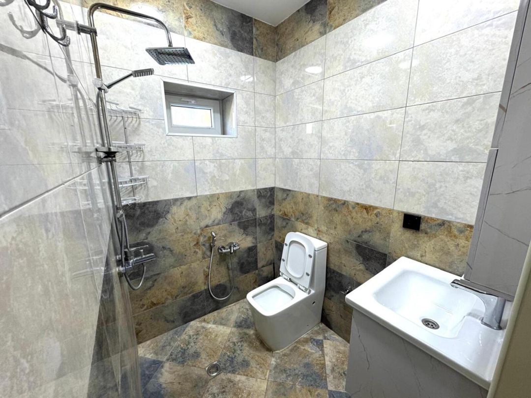İcarəyə verilir 4 otaqlı yeni tikili 185 m² — Mənzil, Bakı (9)