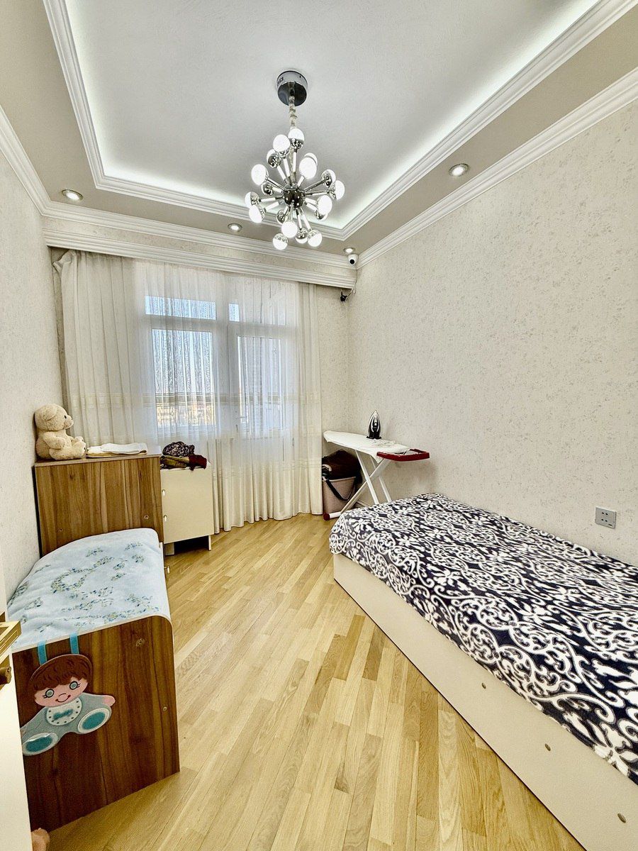 Satılır 4 otaqlı yeni tikili 140 m² — Mənzil, Bakı (6)