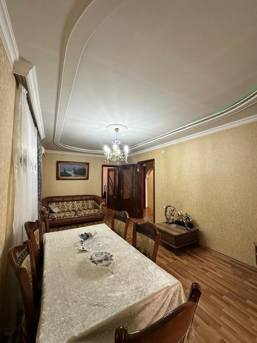Satılır 5 otaqlı həyət evi/bağ evi 130 m² — Ev, villa, Bakı (7)