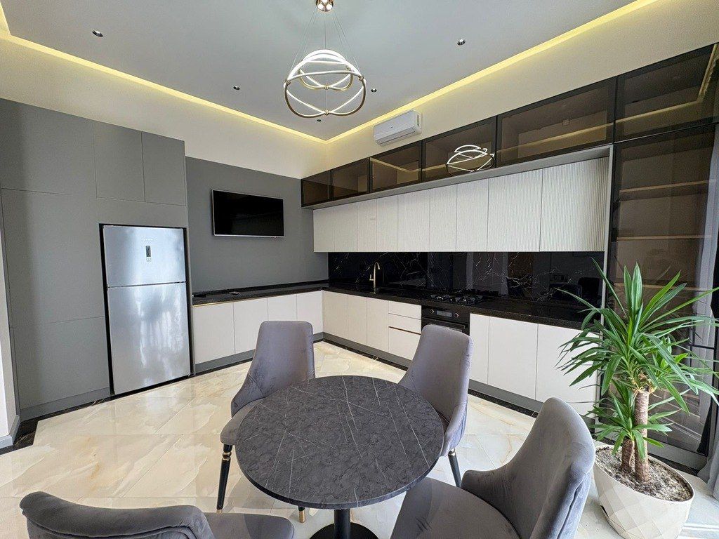 İcarəyə verilir 4 otaqlı həyət evi/bağ evi 260 m² — Ev, villa, Bakı (9)